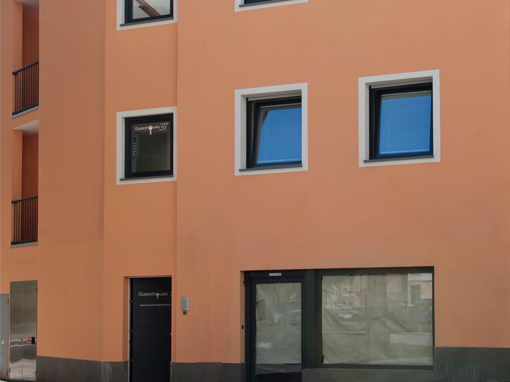 Stay Cooper L Guesthouse 37 볼차노 외부 사진